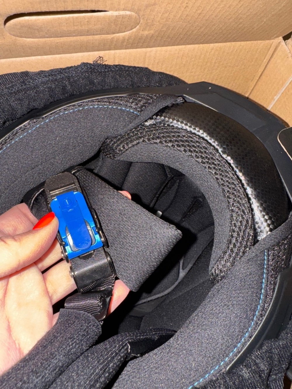 Westt Matte Black Adventure Motorcycle Helmet - Picture 11 of 11